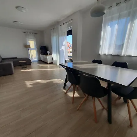 Beachside Place